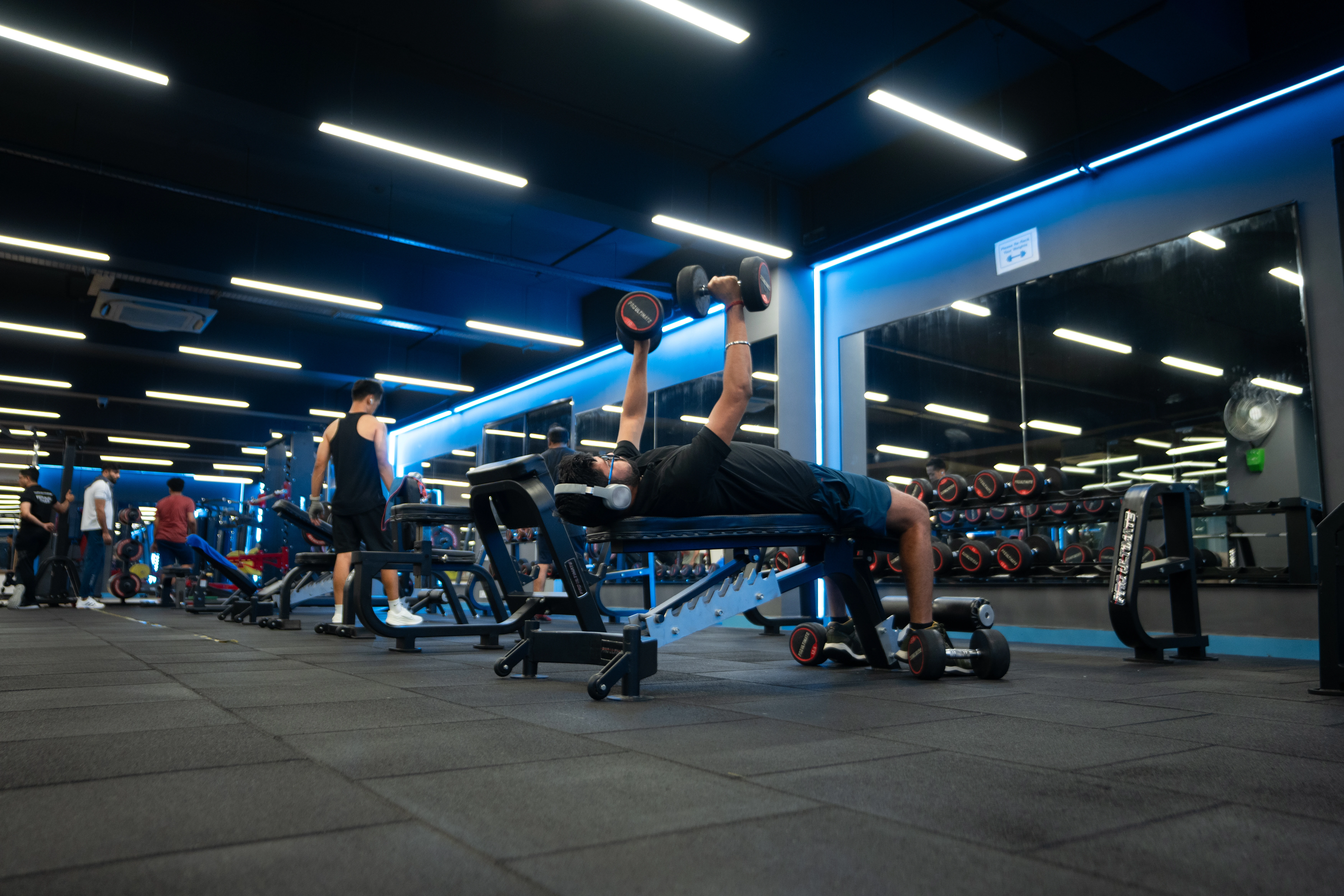 Strength Training at Tarzan Fitness